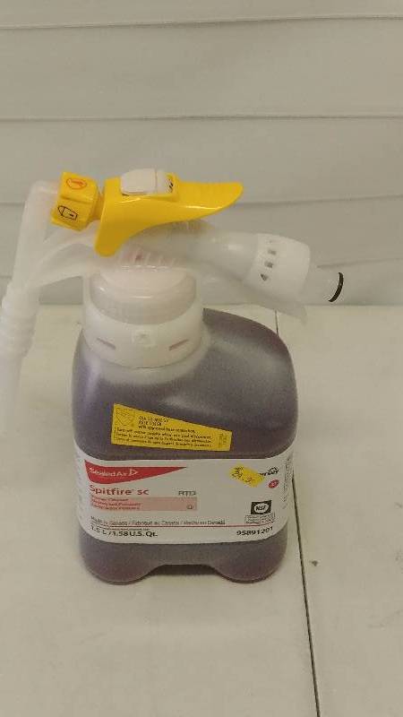 lot 304 image: Diversey Spitfire SC Power Cleaner 1.5l Bottle