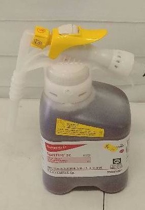 lot 305 image: Diversey Spitfire SC Power Cleaner 1.5l Bottle