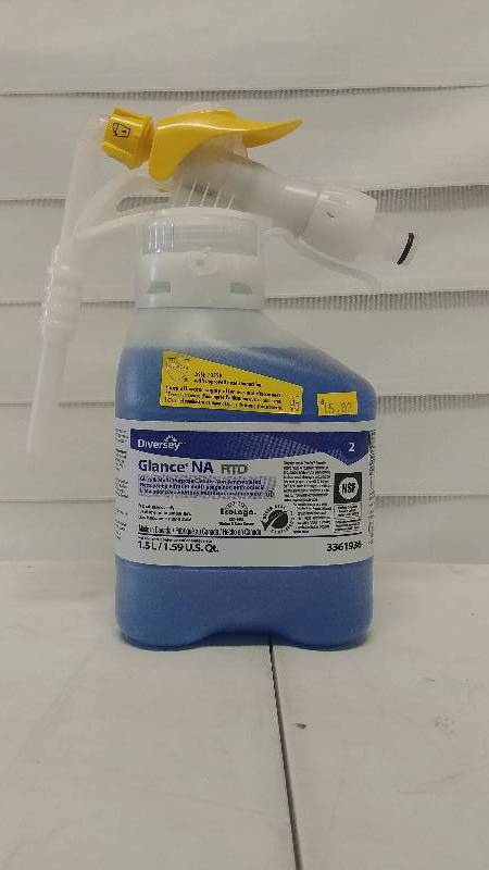 lot 315 image: Diversey 95019510 Glance NA Glass & Surface Cleaner Non-Ammoniated, 1400mL Bottle