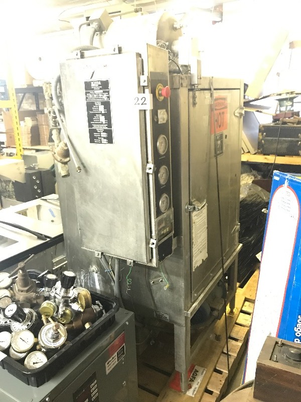 COMMERCIAL DISH WASHER