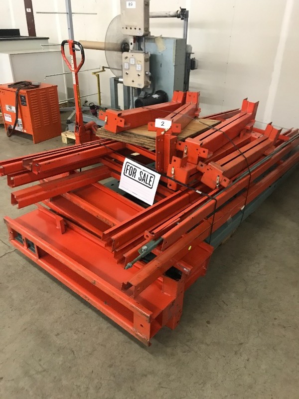 LOT OF CANTILEVER RACK