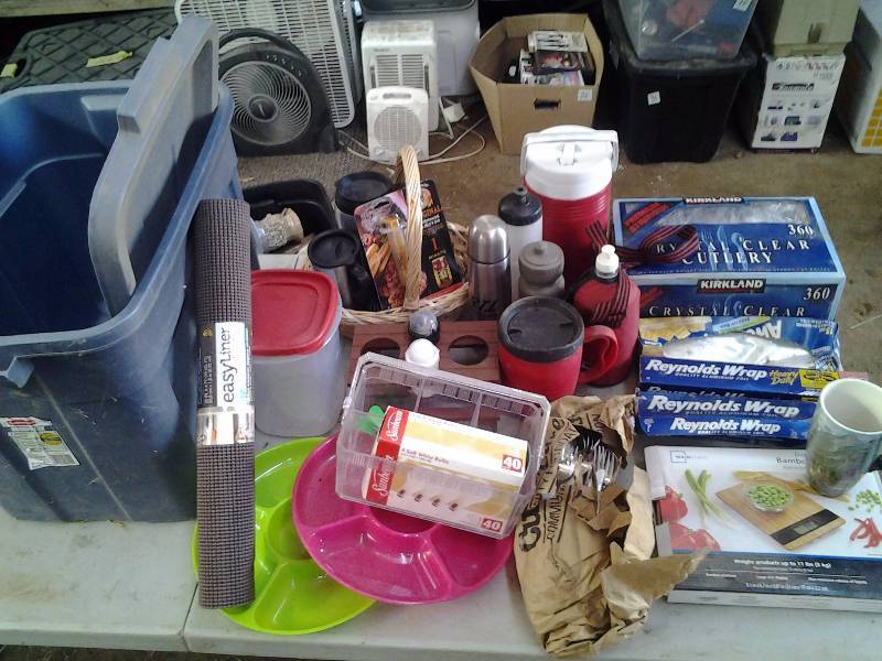 lot 42 image: Tote Full Of PartyPicnicKitchen Related