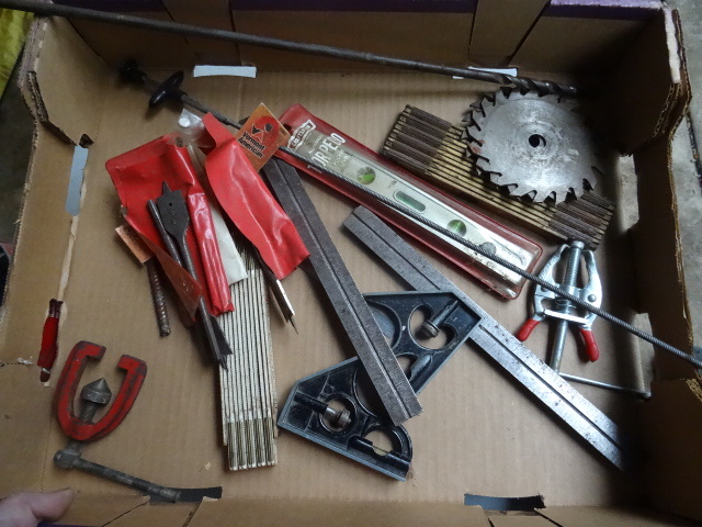 lot 55 image: Misc Drive Bits, Measuring Tools