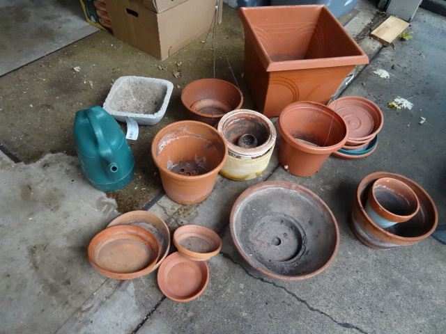 lot 61 image: Misc Flower Pots & Garden Tools