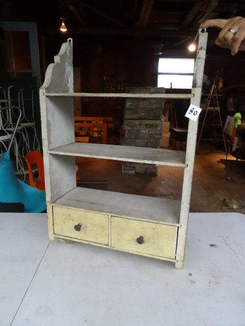 lot 80 image: Vintage Oak Painted Wall Shelf