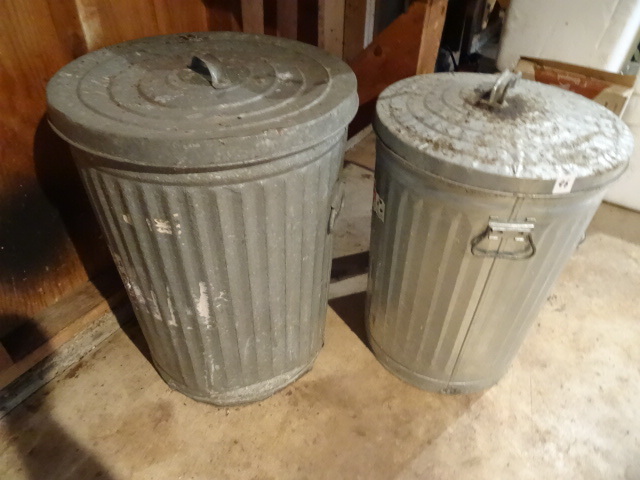 lot 96 image: Galvanized Garbage Cans With Lids