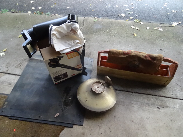 lot 137 image: 2 Rubber Mats, Toro Vacuum Attachment,