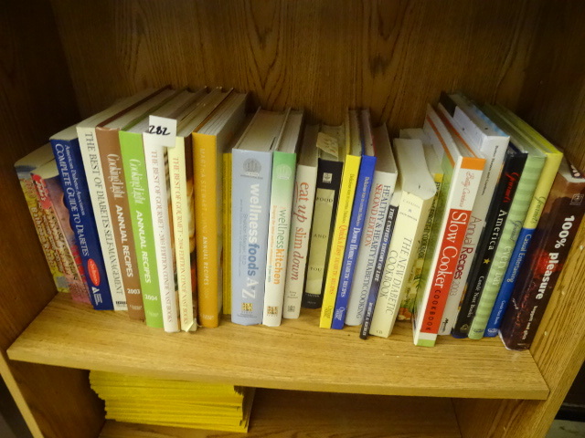 lot 282 image: Misc Cooking & Wellness Books