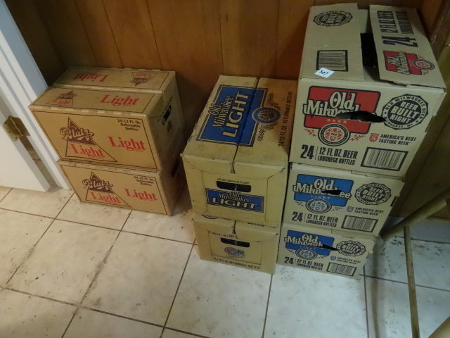 lot 307 image: Variety Of Beer Bottle Cases