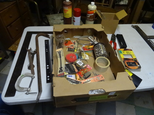 lot 311 image: Misc Tools & Hardware, Propane Bottles
