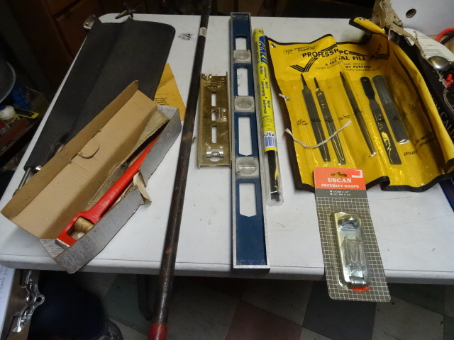 lot 318 image: Misc Files, Levels, Hand Tools & More