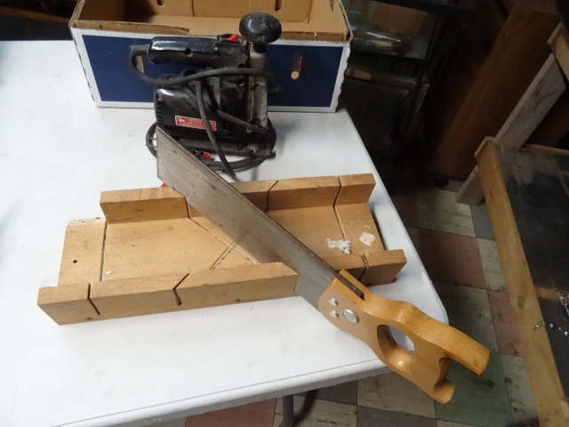 lot 319 image: Hand Miter Saw, Sears Craftsman Saber Saw