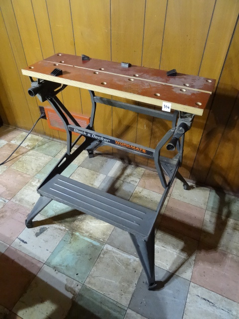 lot 334 image: Folding Black & Decker Work Bench
