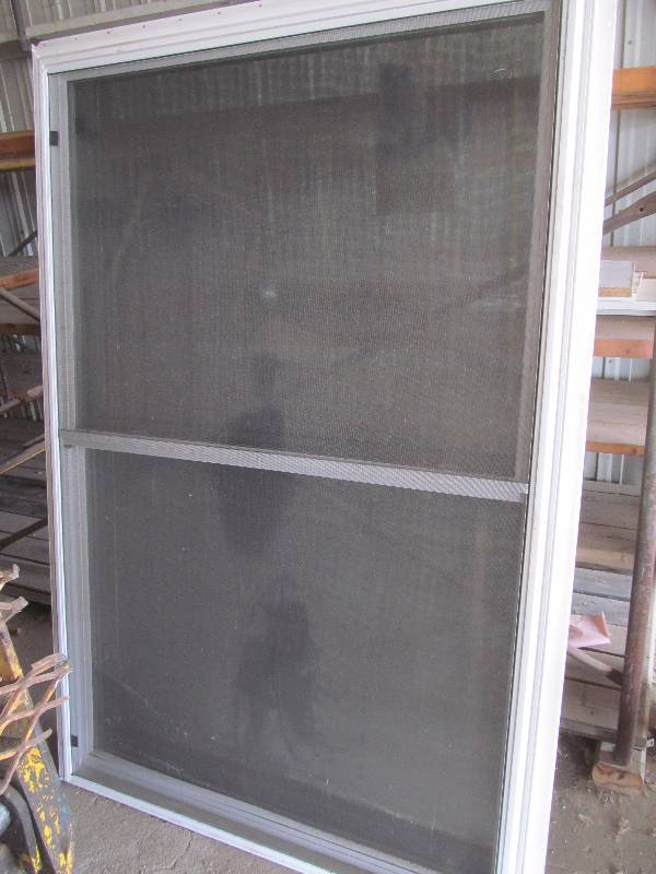 lot 75 image: double hung window