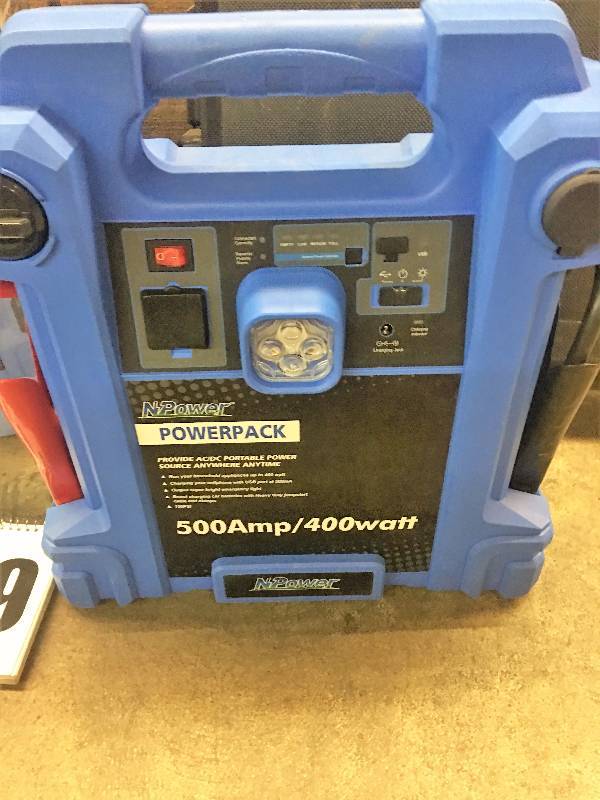 lot 39 image: Battery Power Pack