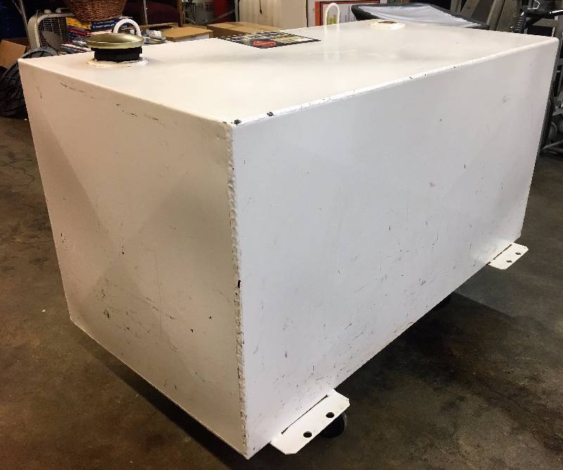 lot 23 image: Fluid Transfer Tank