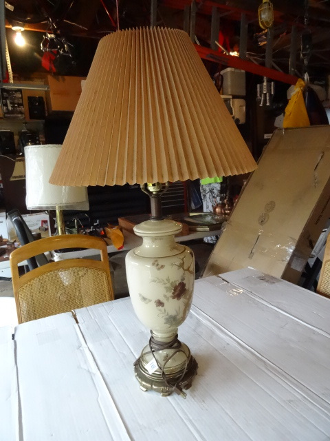 Porcelain Butterfly Lamp
