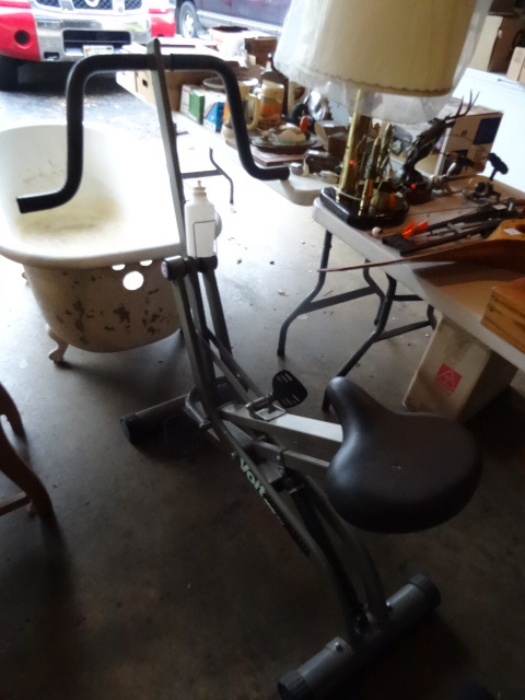 Voit Exercise Machine Leg And Arms