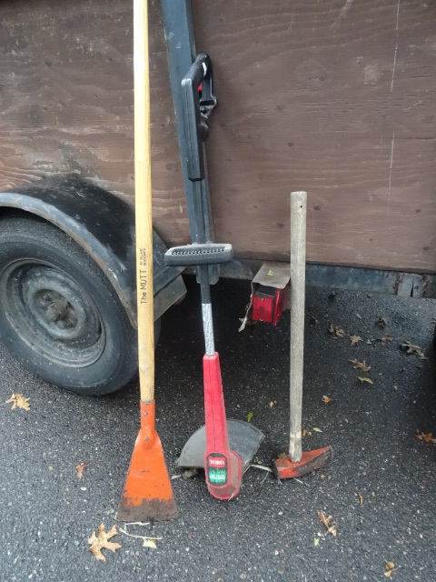 Ice Chisel,  Splitting Maul,