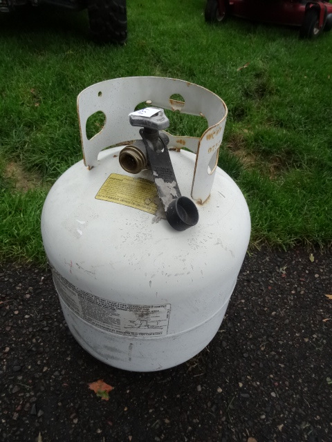 New Style 20 Lb. LP Tank