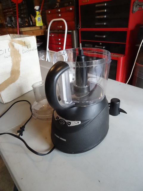 B & D Food Processer