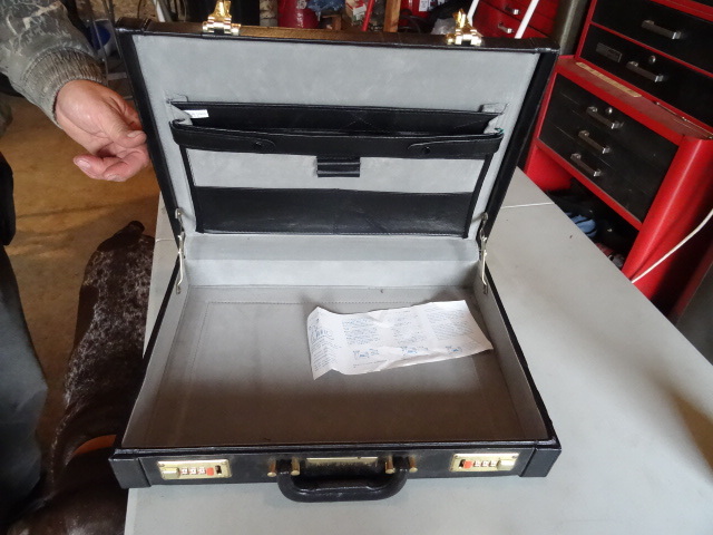 New Brief Case. Prep Bowl 90