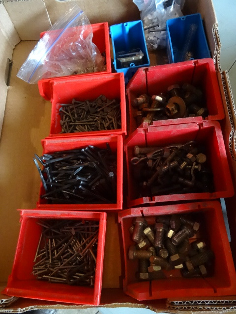 Misc Hardware, Vintage Wood Nails