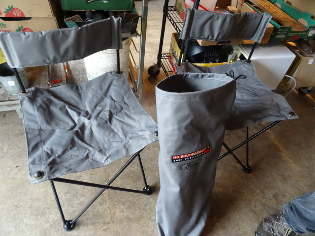 2 Ford Fold Up Camping Chairs