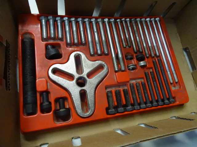 Bolt On Puller, Complete Set