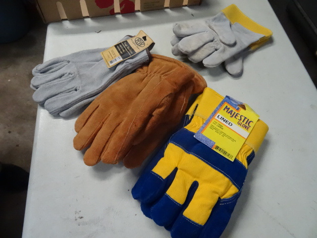4 Pair Of New Work Gloves