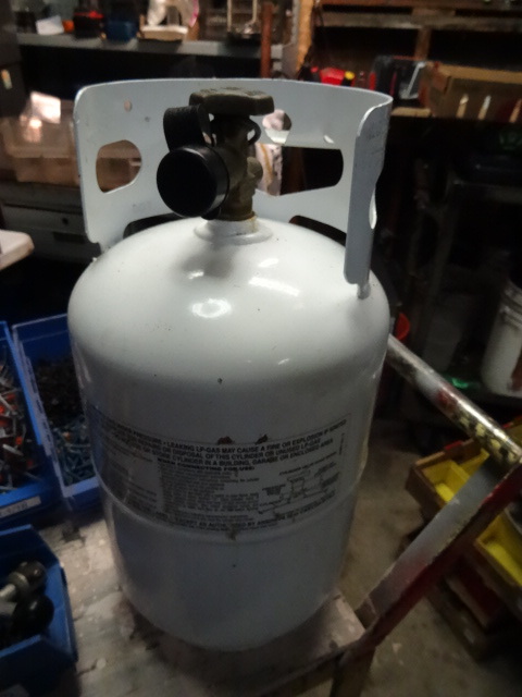 10 Lb portable new style propane tank