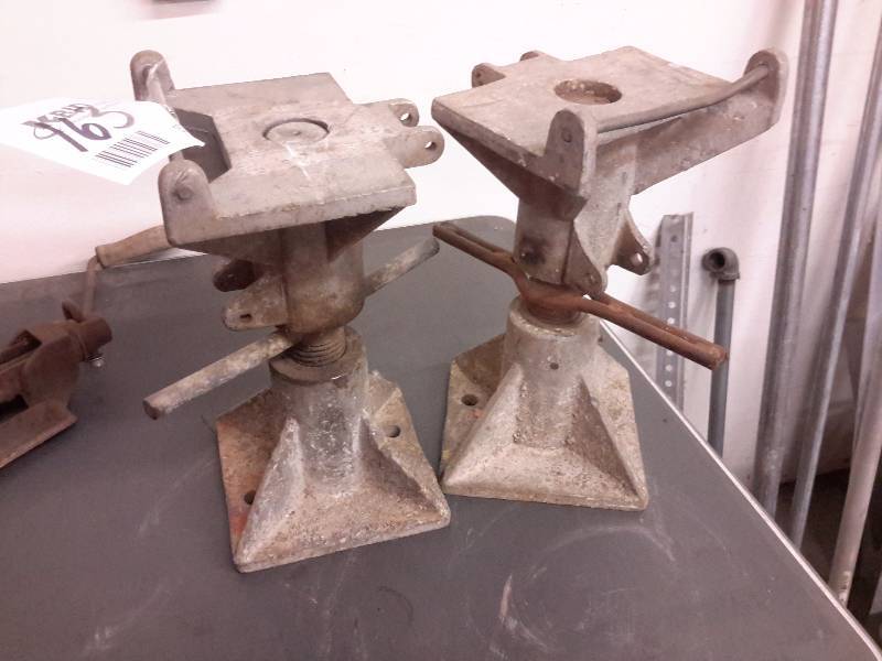 lot 163 image: 2 Aluma System Jack Stands