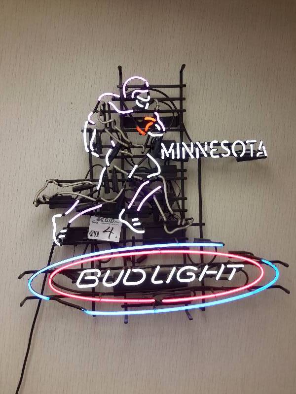 lot 4 image: Budlite Neon Animated Football Light