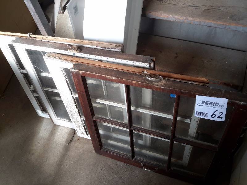 lot 62 image: 4, 6 pane divided light window sashes