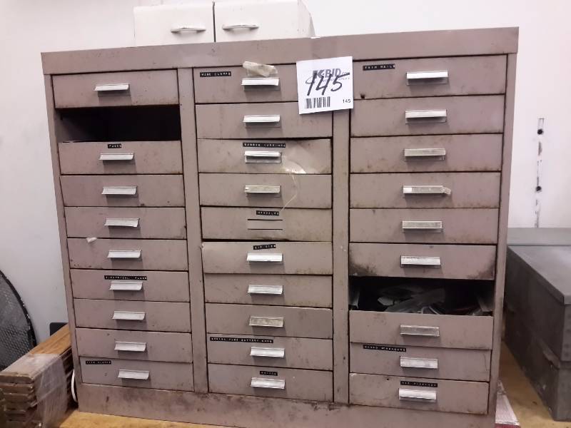 lot 145 image: Steel storage cabinet 2 lociking draws 1 locking door