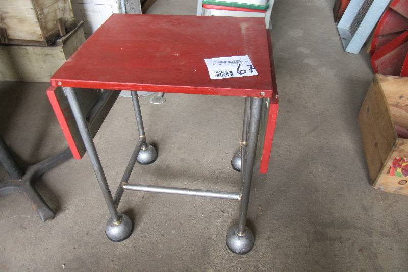lot 67 image: Vintage Typing Table with drop leaves