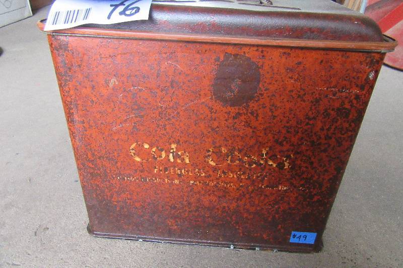 lot 76 image: Vintage Cola cooler Insulated