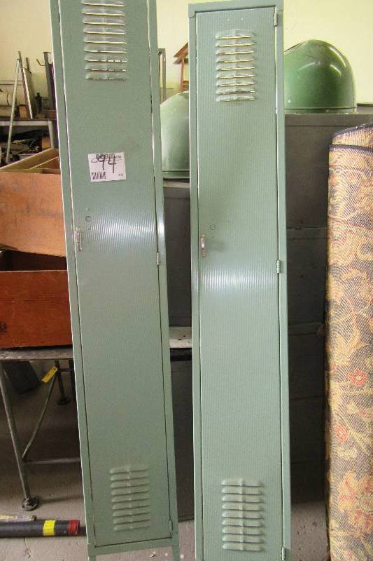 lot 94 image: 2 locker doors