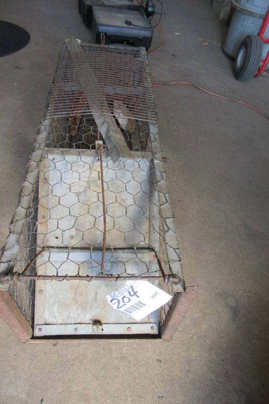 lot 204 image: Live-trap