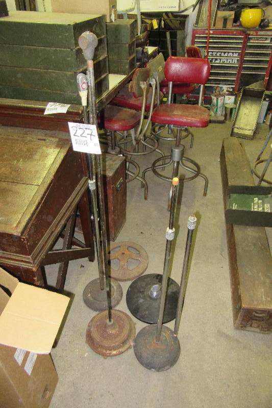 lot 227 image: 3 microphone stands & 2 bases