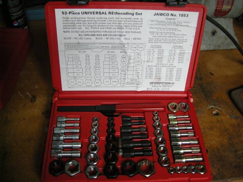 lot 34 image: JawCo Universal Rethreading Set