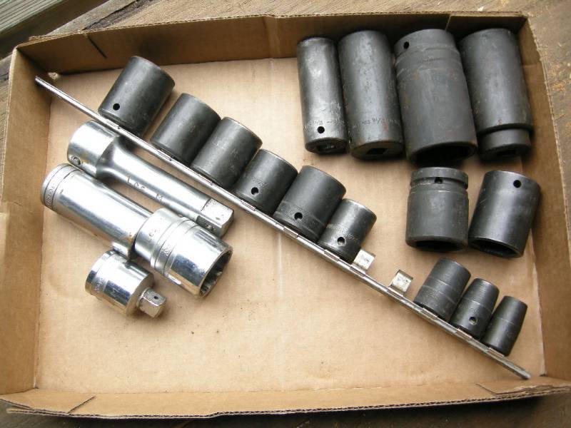 lot 55 image: Snap-On Impact Sockets