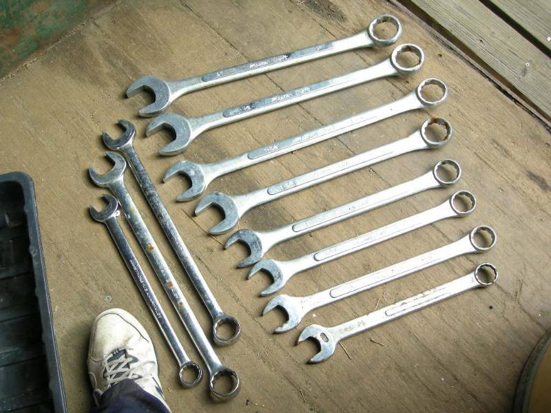 lot 77 image: Large Combination Wrenches