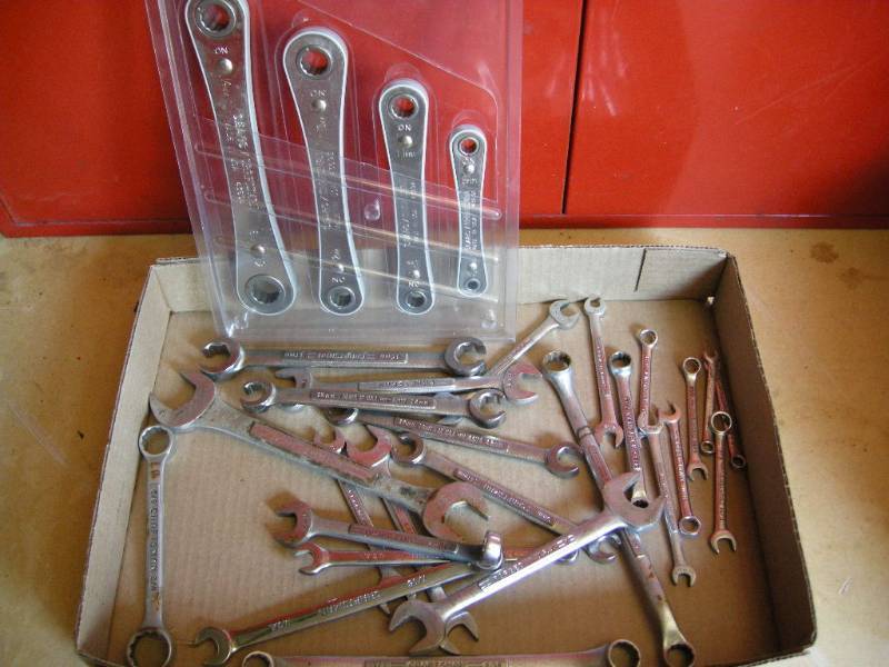 lot 94 image: Craftsman Wrenches