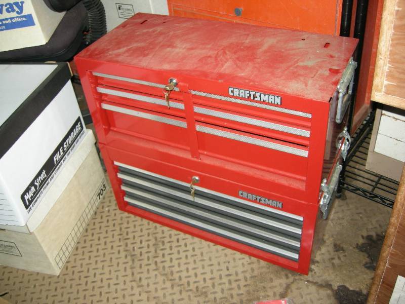 lot 127 image: Craftsman Stacking ToolboxCabinet