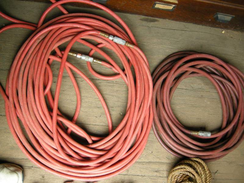 lot 133 image: 3 Sets 38 Air Hose