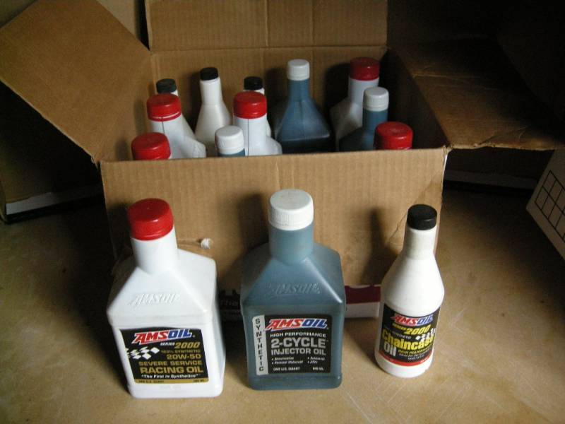 lot 158 image: Amsoil 2 cycle, Chaincase, Racing Oils