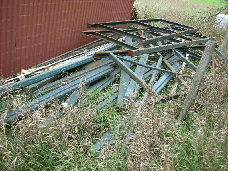 lot 177 image: Misc Pallet Racking