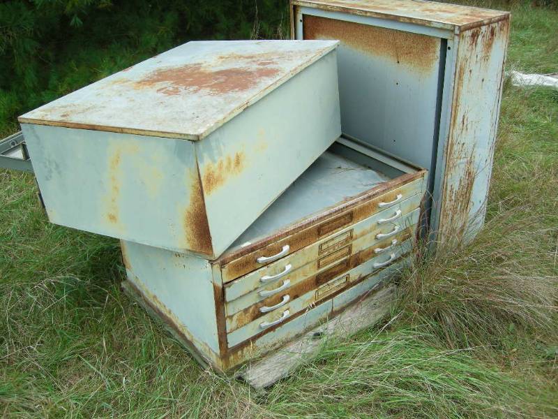 lot 183 image: Metal Parts Drawer Cabinets