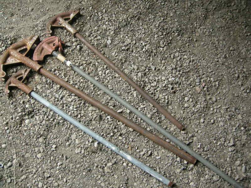lot 192 image: 4 Pipe Benders